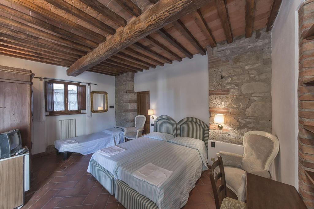 Relais Santa Cristina Guest House Radda in Chianti Room photo