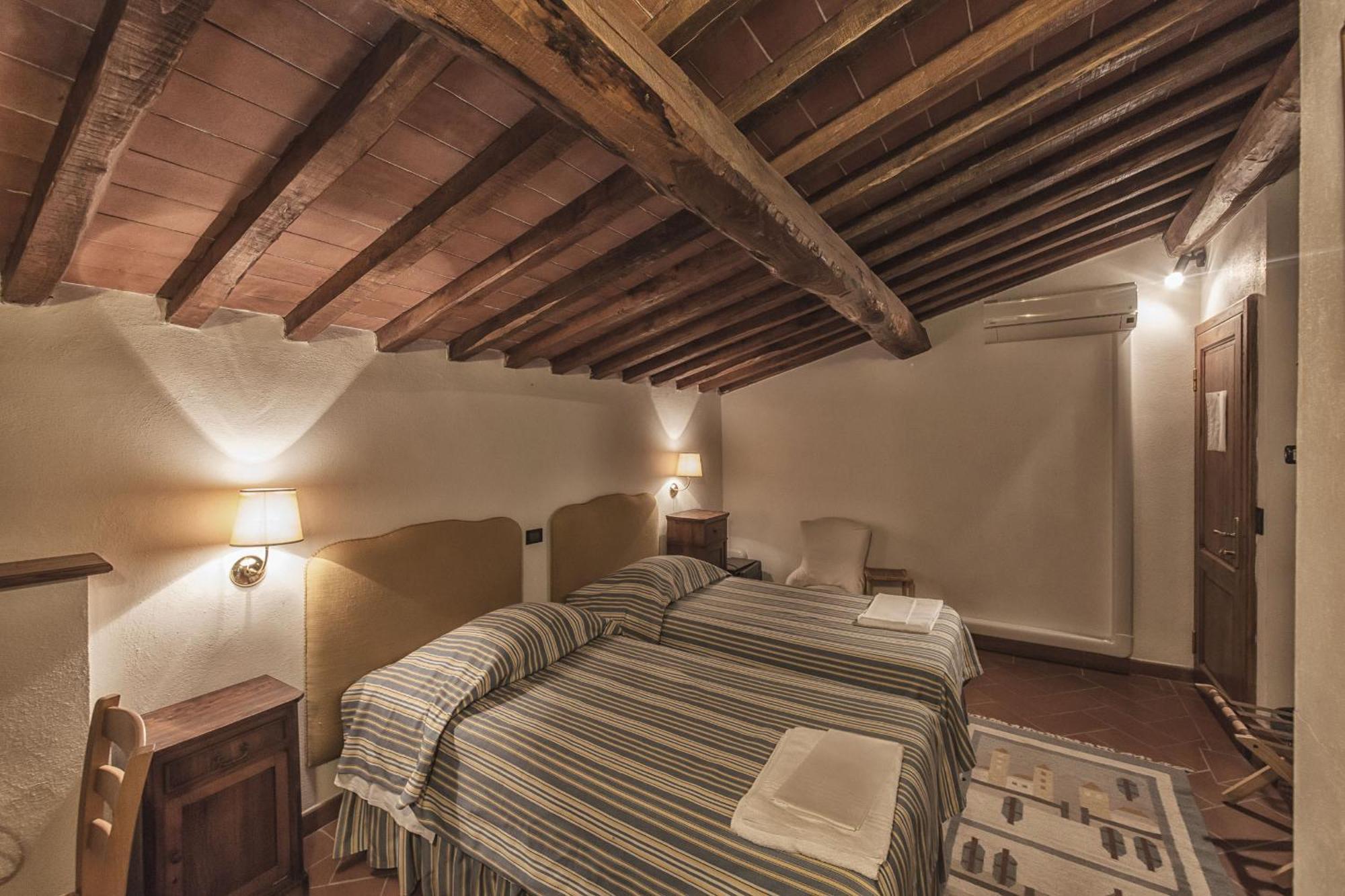 Relais Santa Cristina Guest House Radda in Chianti Exterior photo