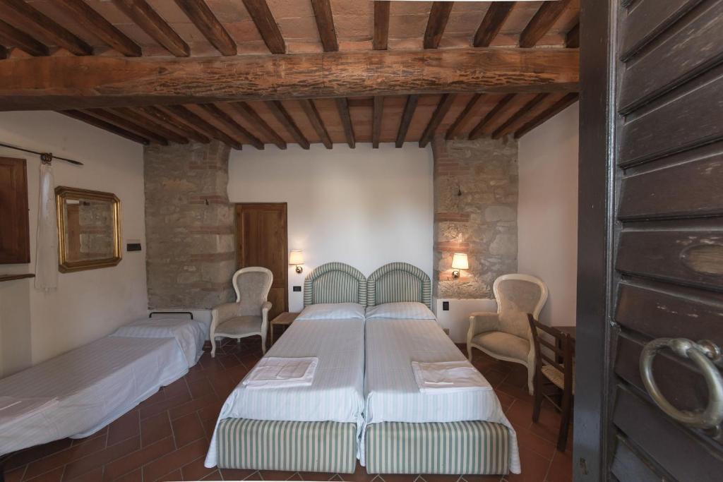 Relais Santa Cristina Guest House Radda in Chianti Room photo